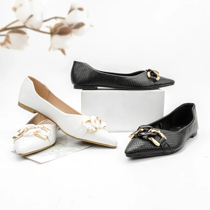 Pointed Metal Buckle Spring & Autumn Flat Women's Shoes