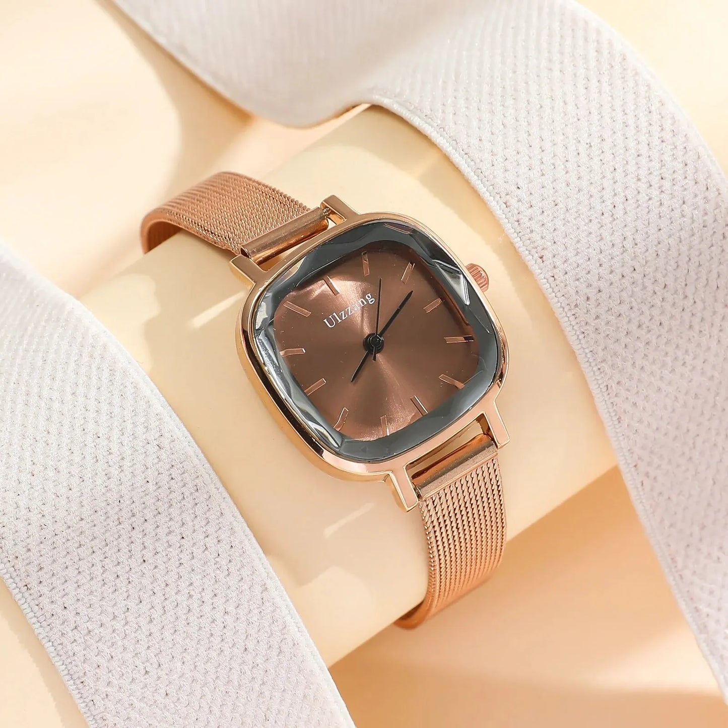 Small Dial Quartz Women Strap Watch