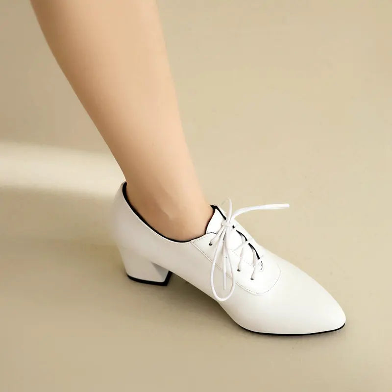 Women Pumps Pointed Toe Chunky Heels 6cm Lace Up