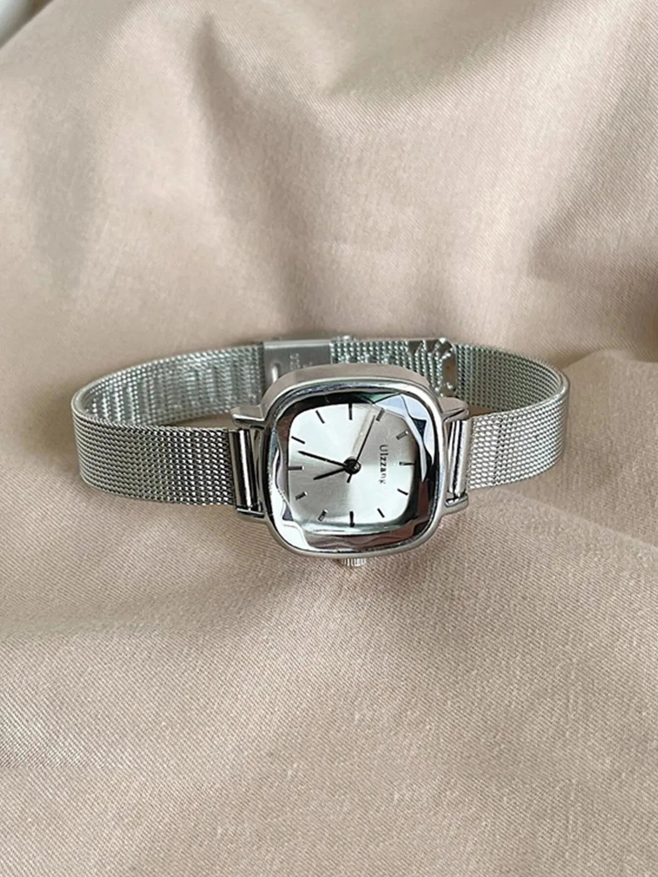 Small Dial Quartz Women Strap Watch