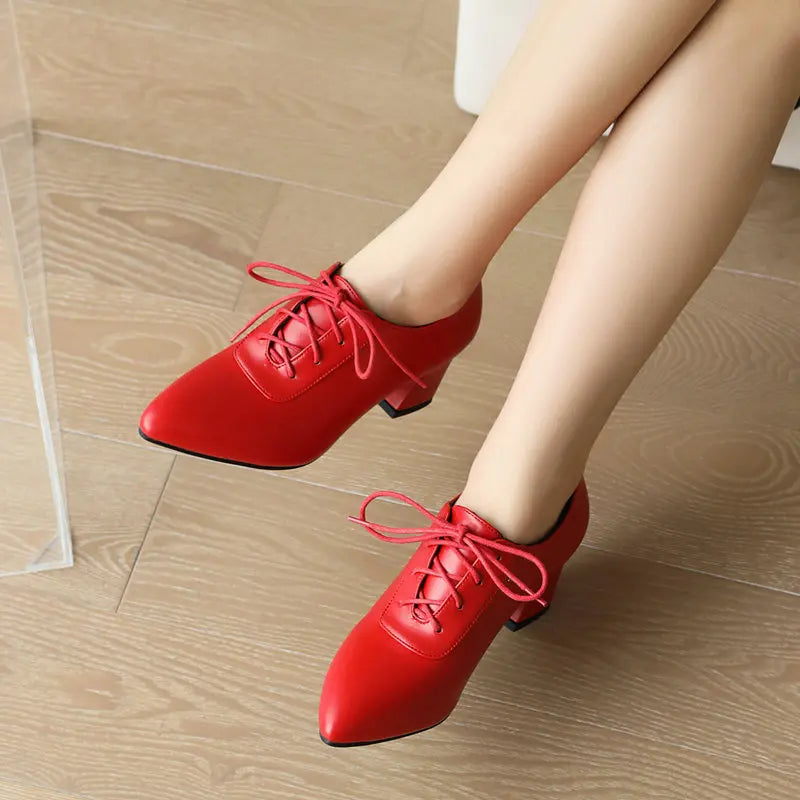 Women Pumps Pointed Toe Chunky Heels 6cm Lace Up