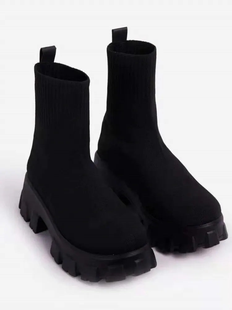 Autumn & Winter Shoes for Women with Thick-Soled
Casual Knitted Short Boots