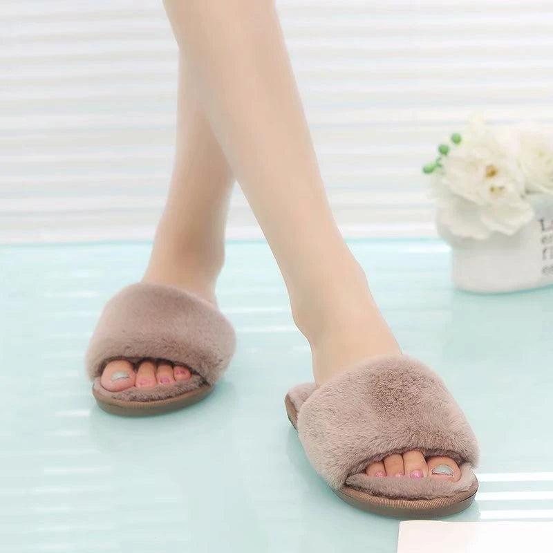 Winter Slippers Women's Fashion Cross Fluffy Leather Slippers
Home Slide Platform Flat Indoor Women's Shoes