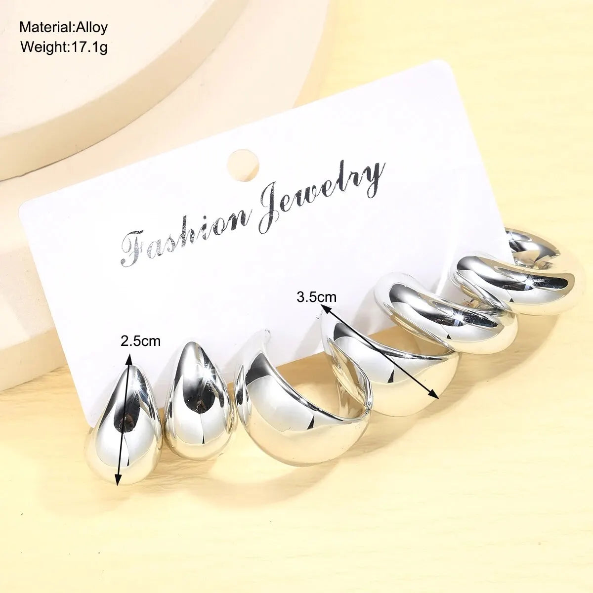 3 Pairs set Of Fashionable Simple Wide Glossy Metal Bean C- shaped Earrings