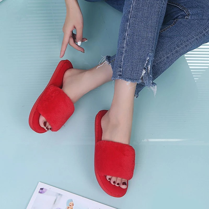 Winter Slippers Women's Fashion Cross Fluffy Leather Slippers
Home Slide Platform Flat Indoor Women's Shoes