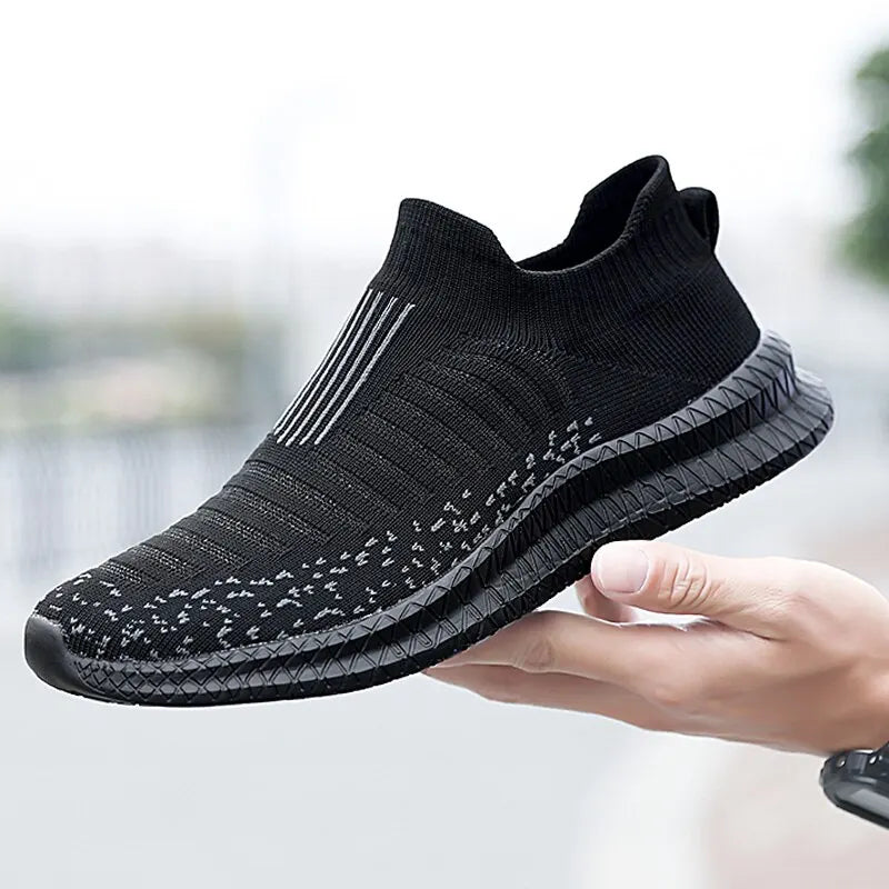 Breathable Men's Sneakers 
Comfortable Running male Shoes