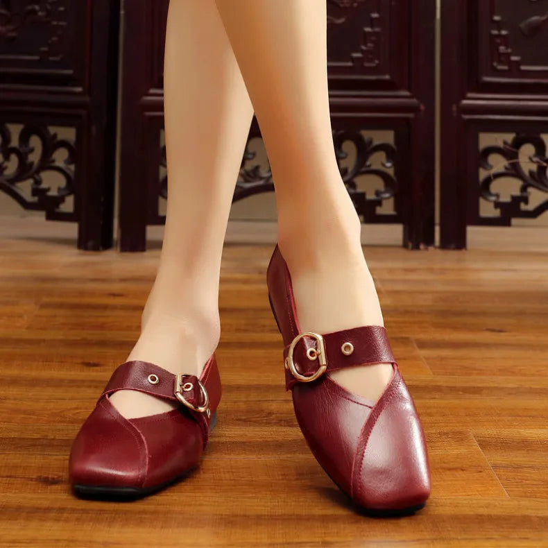 Ladies Spring Shoes, Genuine Leather 
Mother Flat Shoes, Casual & Comfortable Women Shoes