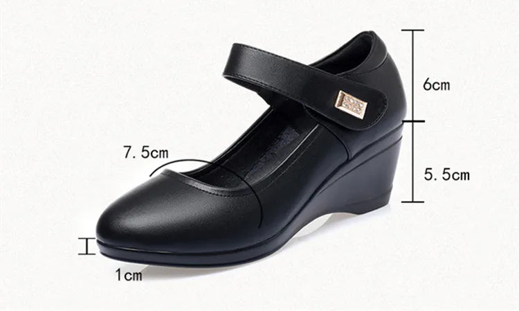 Mom Shoes with High-heel Wedge
 Women Autumn Shoes