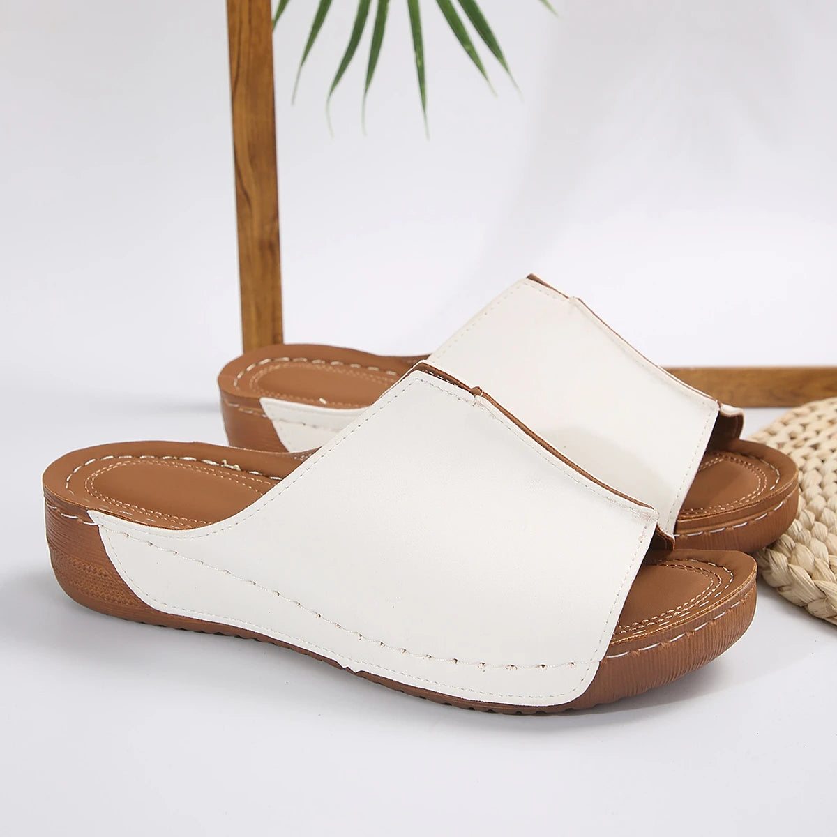 New Open Toe Wedge Sandals White Summer Fashion Breathable 
Comfortable Sandals