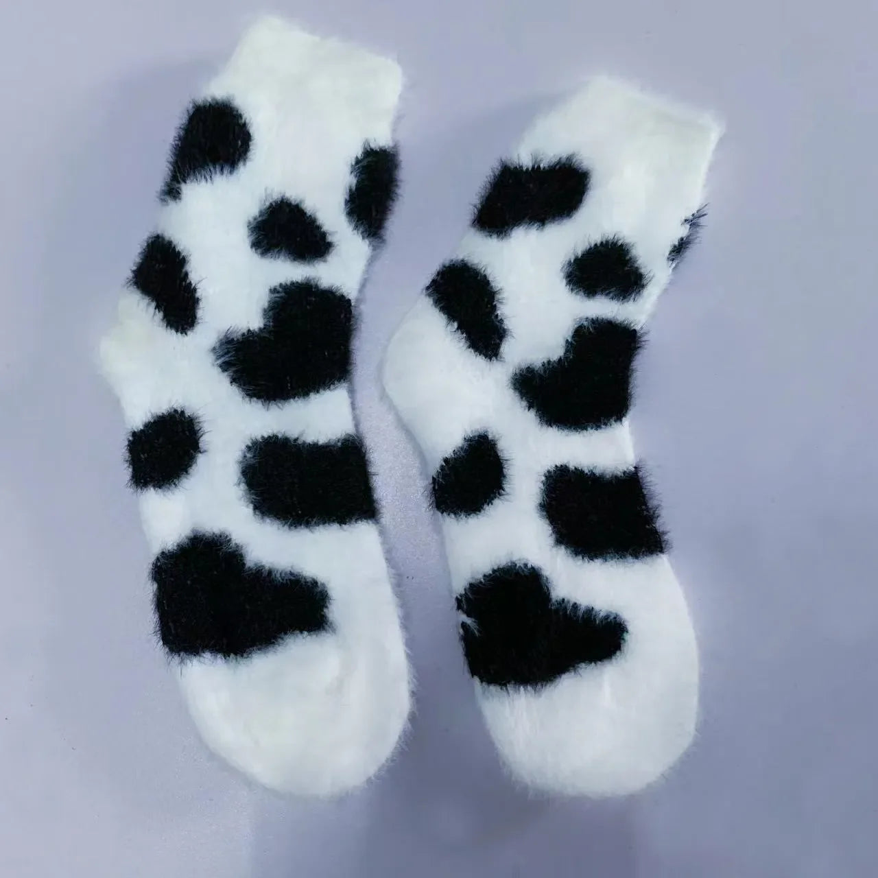 2 Pairs Cute Cow Spots Print Socks
Thickened & Warm Coral Fleece Socks