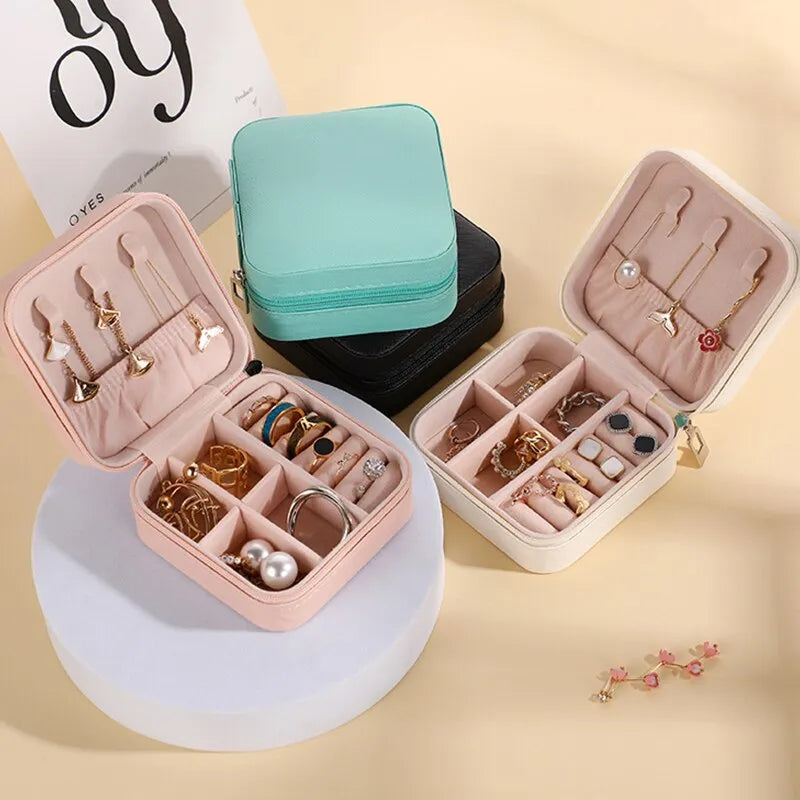 Mini Jewelry Storage Box, Portable for Home or Travel 
Earrings, Necklace Storage Case