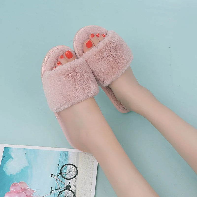 Winter Slippers Women's Fashion Cross Fluffy Leather Slippers
Home Slide Platform Flat Indoor Women's Shoes